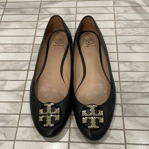 Tory Burch black Miller size 10 flats